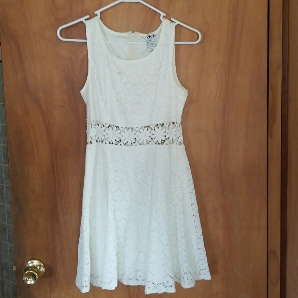 White lace dress